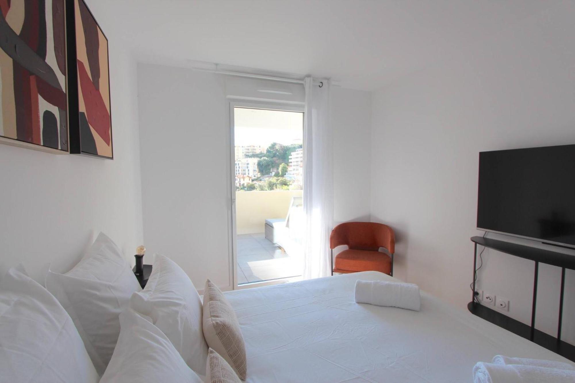 Sun Paradise Seaview&Terrace Parking&Pool Beausoleil Bagian luar foto